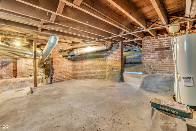 408 E Wabash Ave, Crawfordsville, IN 47933 - unfinished below grade area featuring water heater