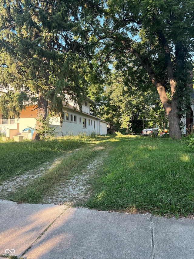 3947 Rookwood Ave, Indianapolis, IN 46208 - photo 2