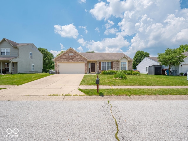 5548 Glen Canyon Dr, Indianapolis, IN 46237 - photo 1