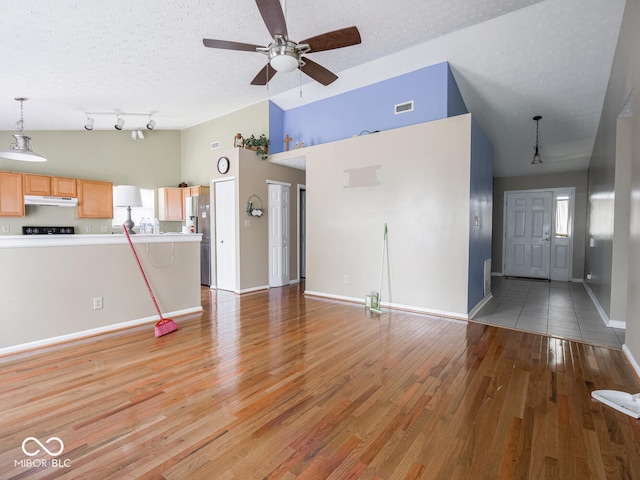 5548 Glen Canyon Dr, Indianapolis, IN 46237 - photo 10