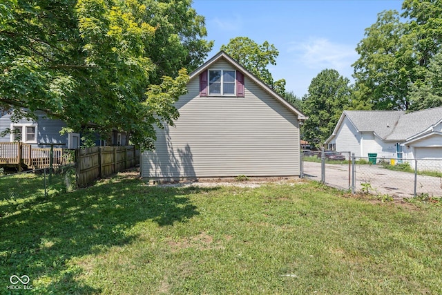 221 N Adams St, Brownsburg, IN 46112 - view of side of property