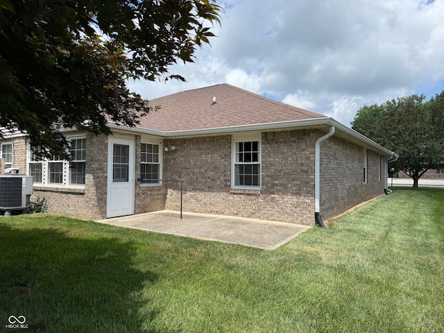 951 Plaza Dr, Martinsville, IN 46151 - photo 2