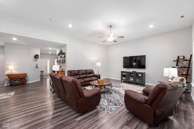 2584 Lanai Ln, Greenwood, IN 46143 - living area with recessed lighting, wood finished floors, and a ceiling fan