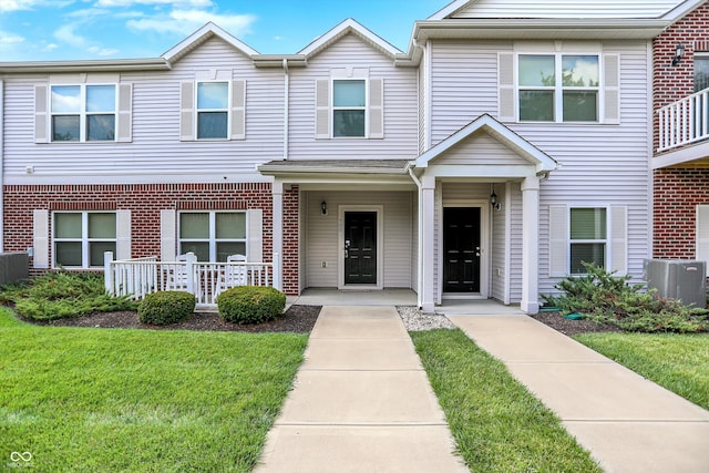 12075 Scoria Dr Unit 500, Fishers, IN 46038 - view of property featuring a front lawn