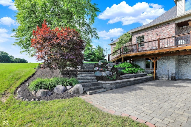 523 S 700 E, Whitestown, IN 46075 - surrounding community featuring stairs, a patio area, a lawn, and a deck