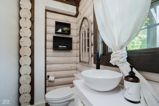 10823 E 200 N, Sheridan, IN 46069 - half bathroom featuring vanity and toilet