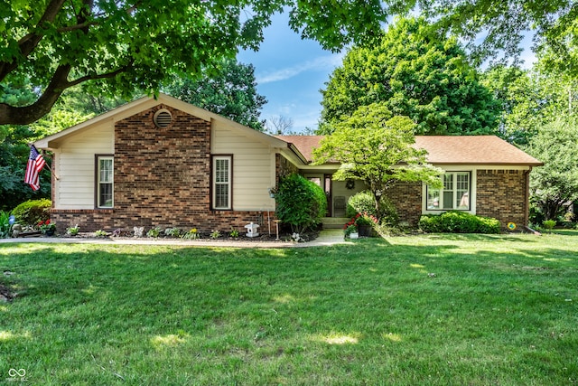 5123 Marble Ct, Indianapolis, IN 46237 - ranch-style house with brick siding and a front yard
