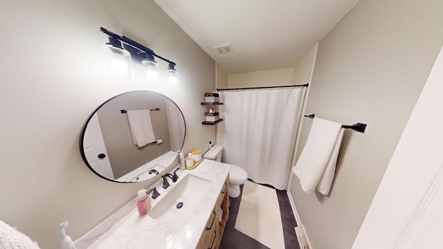 1623 Beech Cir, Plainfield, IN 46168 - full bathroom featuring vanity and a shower with shower curtain