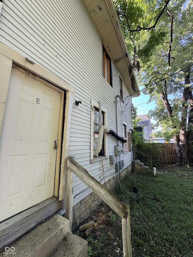 646 N Temple Ave, Indianapolis, IN 46201 - view of exterior entry