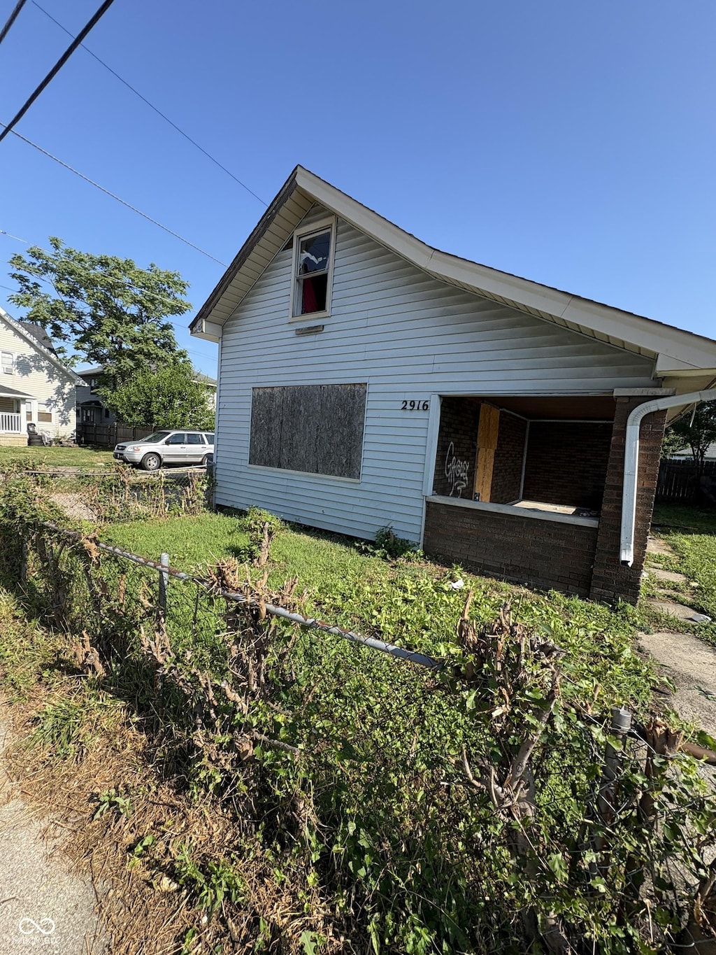 2916 E N St, Indianapolis, IN 46201 - photo 2