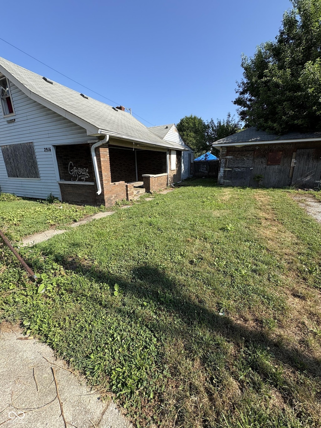 2916 E N St, Indianapolis, IN 46201 - photo 3