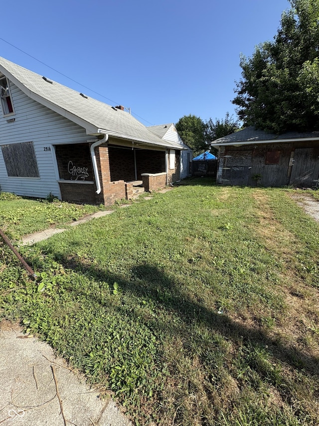 2916 E N St, Indianapolis, IN 46201 - photo 3