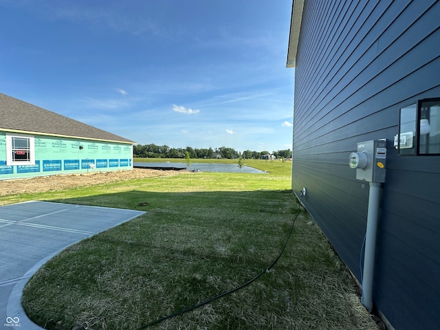 7893 Magnolia St, New Palestine, IN 46163 - view of green lawn featuring a water view