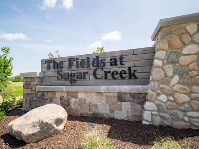 7893 Magnolia St, New Palestine, IN 46163 - view of community / neighborhood sign