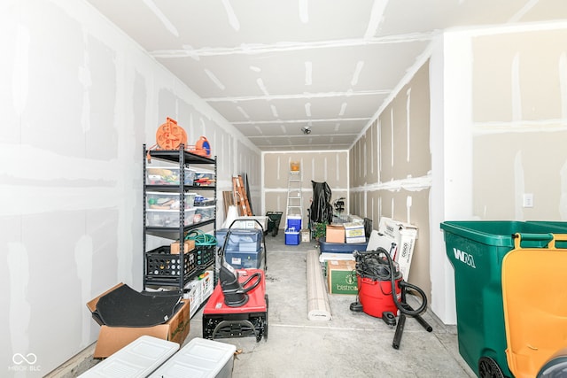 1360 Petit Verdot Dr, Westfield, IN 46074 - view of garage