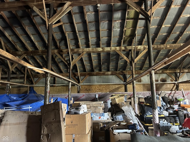 6475 N 300 E, Whiteland, IN 46184