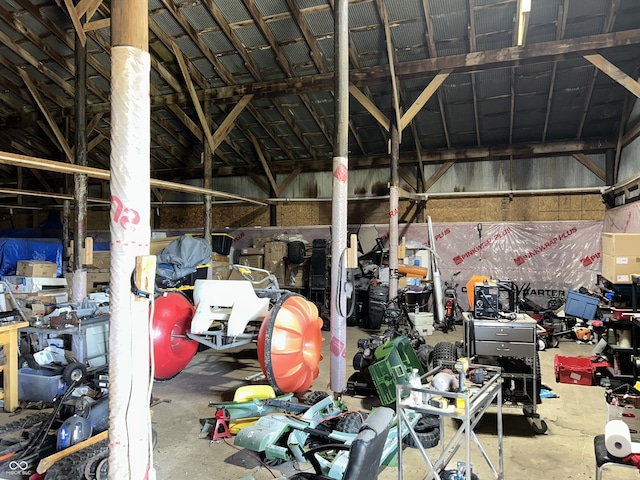 6475 N 300 E, Whiteland, IN 46184