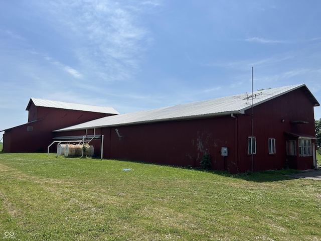 6475 N 300 E, Whiteland, IN 46184
