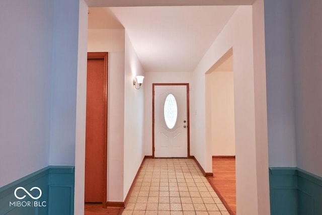 7525 Surrey Dr, Indianapolis, IN 46227 - view of entrance foyer