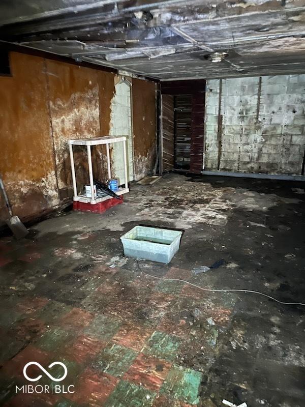 518 E Irvington Ave, South Bend, IN 46614 - view of misc room