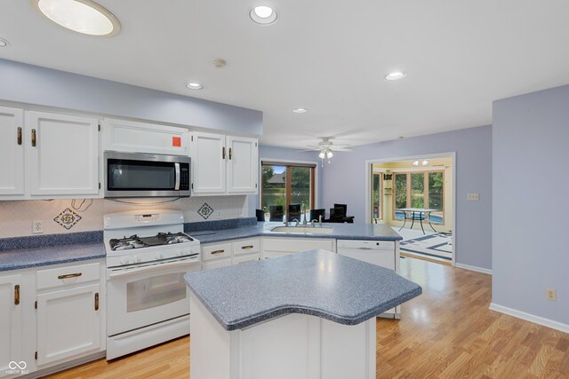 361 Country Woods Dr, Indianapolis, IN 46217 - photo 3