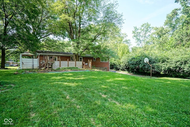 4720 Kessler View Dr, Indianapolis, IN 46220 - view of grassy yard