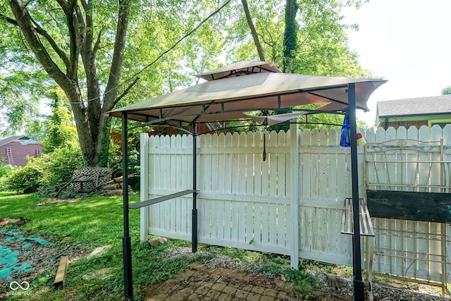 4720 Kessler View Dr, Indianapolis, IN 46220 - view of outdoor structure with a gazebo