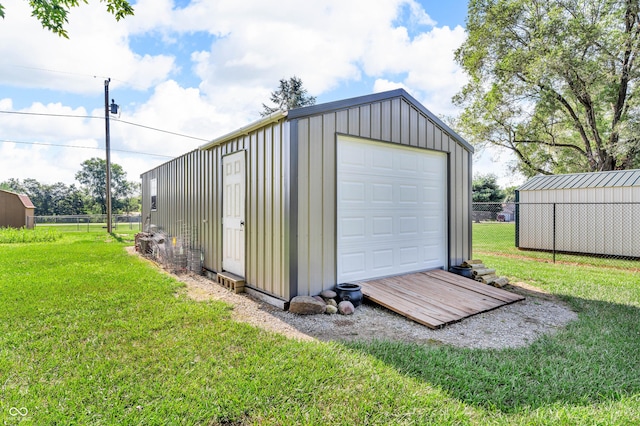 2571 Stonybrook Ln, Franklin, IN 46131 - view of garage