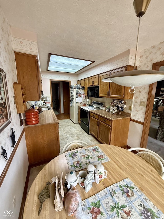 1390 Holiday Ln E, Brownsburg, IN 46112 - photo 10