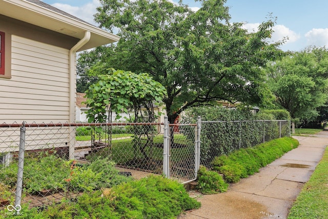 2657 Manker St, Indianapolis, IN 46203 - photo 37