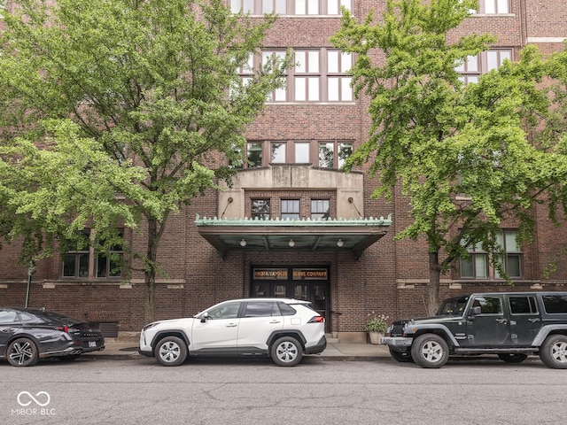430 N Park Ave Unit 104, Indianapolis, IN 46202 - view of building exterior
