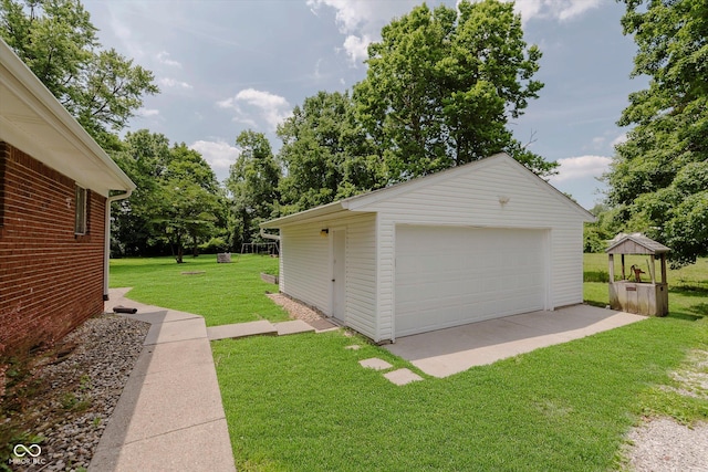 47 Habig Rd, Indianapolis, IN 46217 - view of detached garage