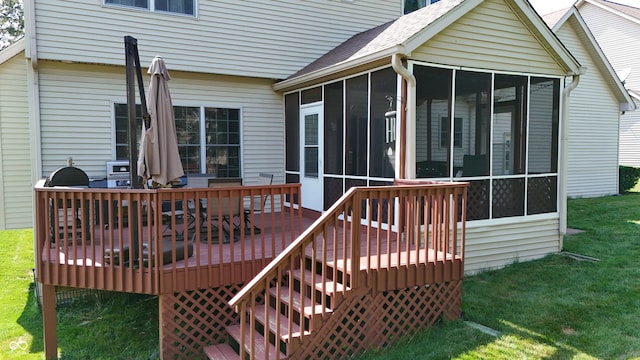 2847 Macintosh, Columbus, IN 47201 - deck with a sunroom and a yard