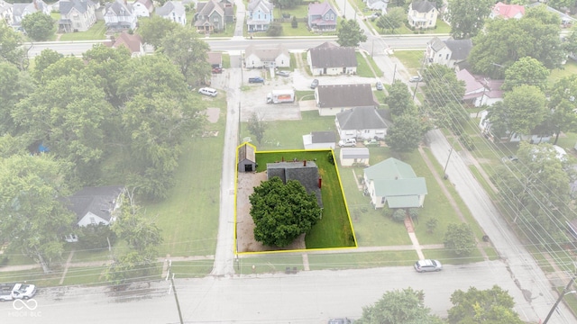 43 W Main St, North Vernon, IN 47265 - aerial view of residential area with property boundaries highlighted
