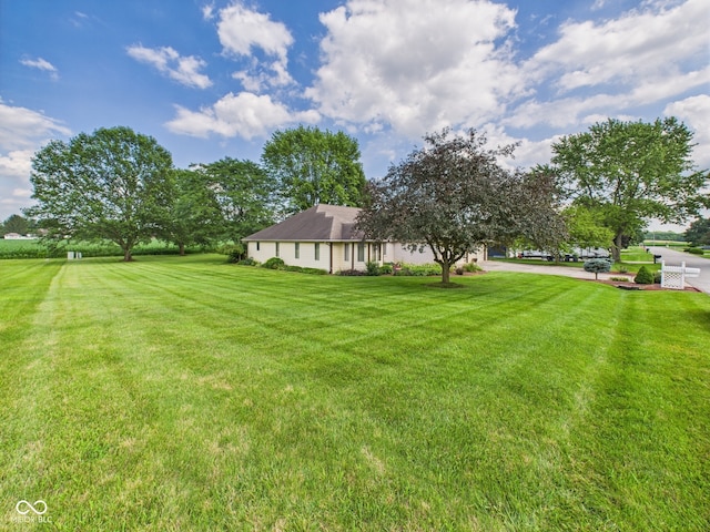 1014 Gray Squirrel Dr, Pendleton, IN 46064 - view of grassy yard