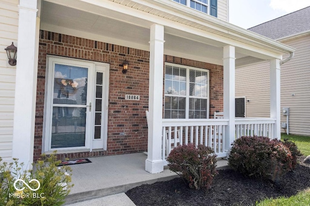 18864 Planer Dr, Noblesville, IN 46062 - photo 2
