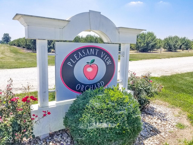 10443 Clifty Falls Rd, Indianapolis, IN 46239 - photo 76