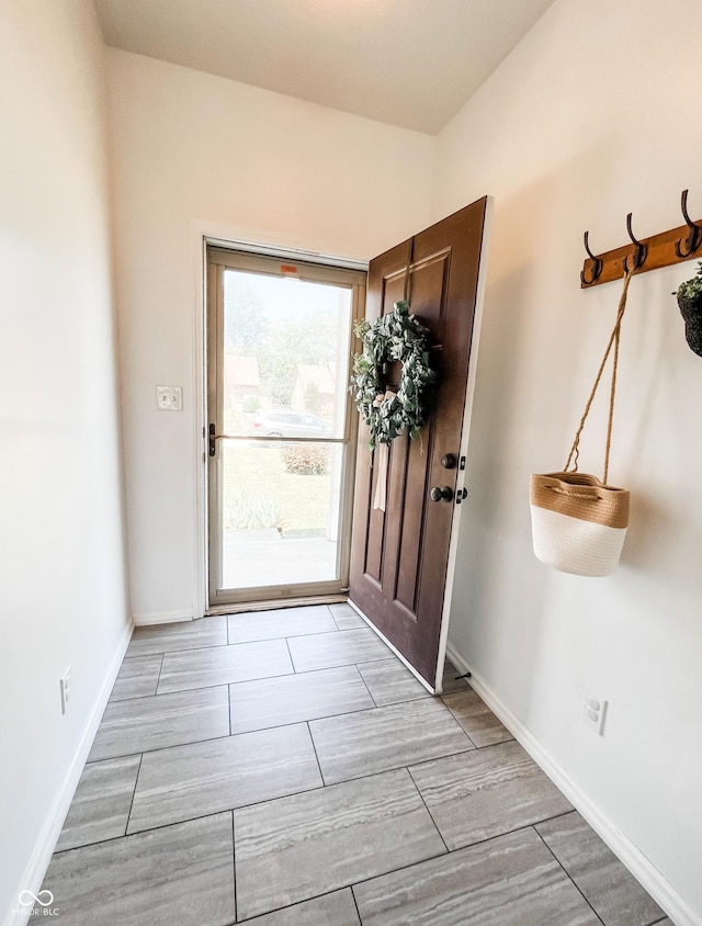258 Center Ln, Crawfordsville, IN 47933 - entryway with wood tiled floors