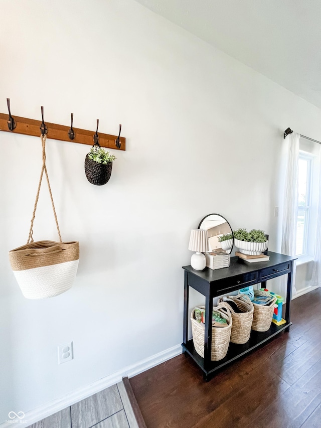 258 Center Ln, Crawfordsville, IN 47933 - detailed view of wood finished floors