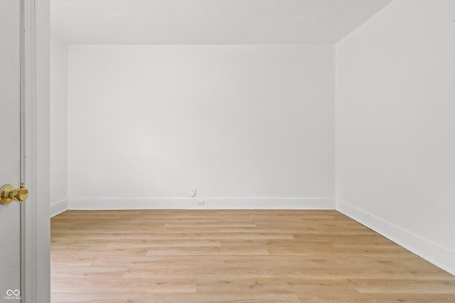 525 N Concord St N, Indianapolis, IN 46222 - unfurnished room featuring light wood-style floors