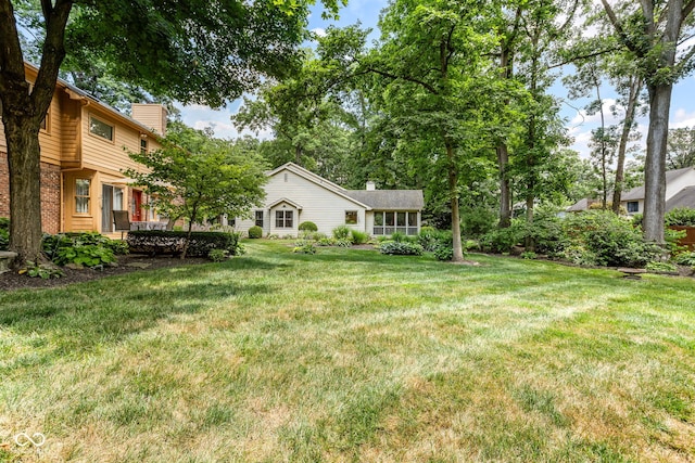 7621 Forest Dr, Fishers, IN 46038 - view of grassy yard