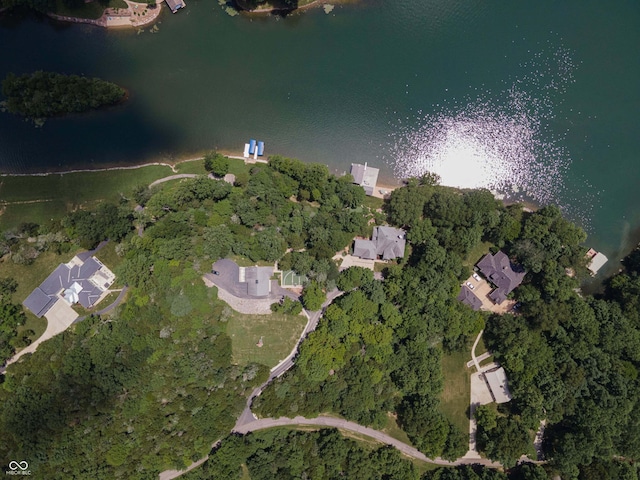 13299 W Wildflower Dr, Columbus, IN 47201 - aerial view of property's location with a nearby body of water