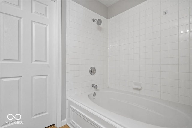 13386 Smokey Quartz Ln, Fishers, IN 46038 - bathroom featuring tub / shower combination
