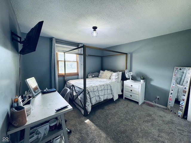 5818 N Fortville Pike, Greenfield, IN 46140 - carpeted bedroom featuring a textured ceiling