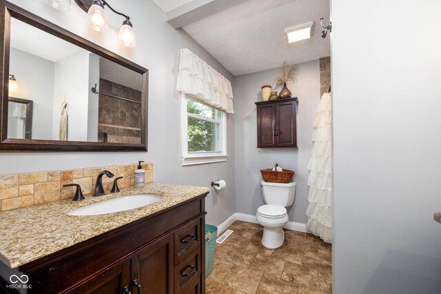 2748 S Meridian Rd, Greenfield, IN 46140 - full bath with vanity and curtained shower