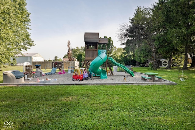 2748 S Meridian Rd, Greenfield, IN 46140 - community jungle gym featuring a yard