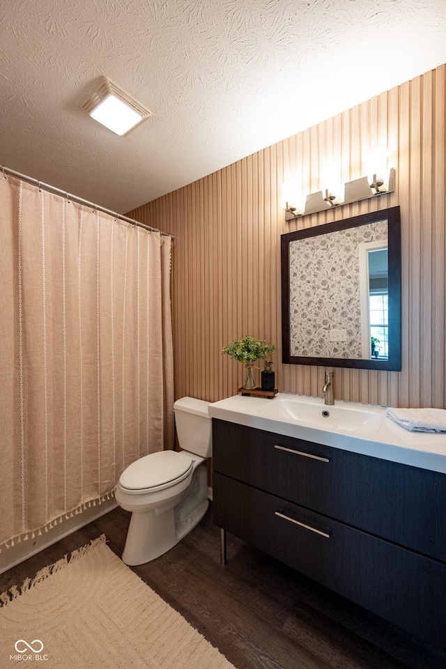 12854 Longleaf Ln, Fishers, IN 46038 - bathroom with wood finished floors and vanity