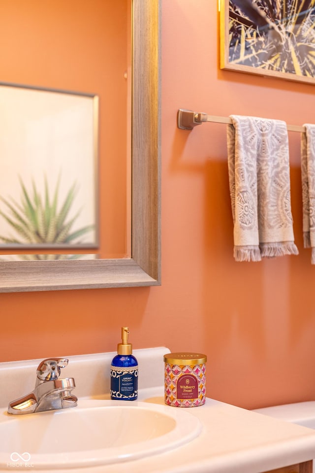 12854 Longleaf Ln, Fishers, IN 46038 - half bath featuring vanity