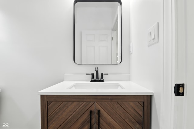 3455 N Illinois St, Indianapolis, IN 46208 - bathroom featuring vanity
