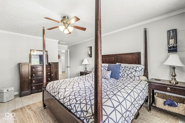 577 Austrian Way, Avon, IN 46123 - bedroom with light wood-style flooring, a textured ceiling, ornamental molding, and ceiling fan
